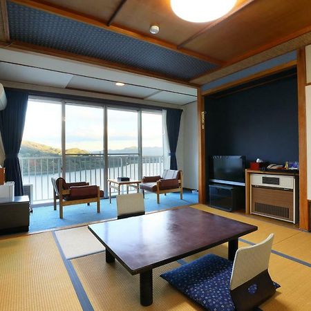 ホテル 湖城閣 片品村 エクステリア 写真