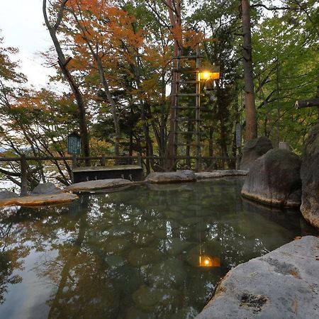 ホテル 湖城閣 片品村 エクステリア 写真